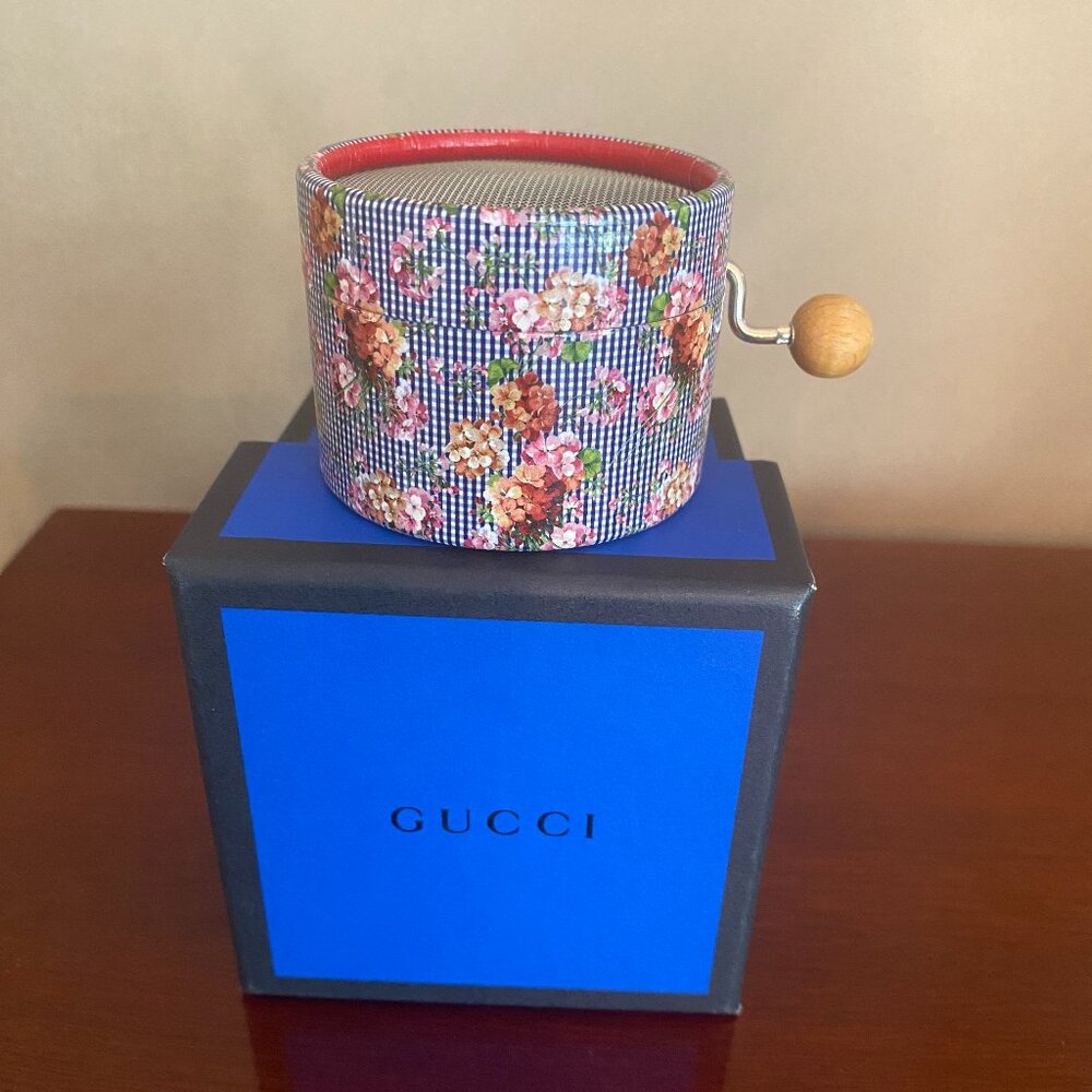 EUC Gucci Handcrank Music Box Plaid Floral with Gucci Original Gift Box & Bag